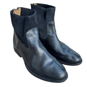 Frye Jamie black, back zip booties 7.5